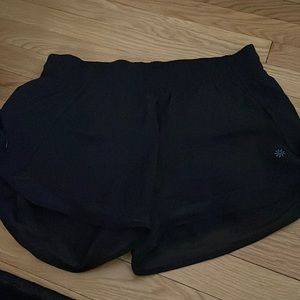 Athleta mesh racer running short 4”